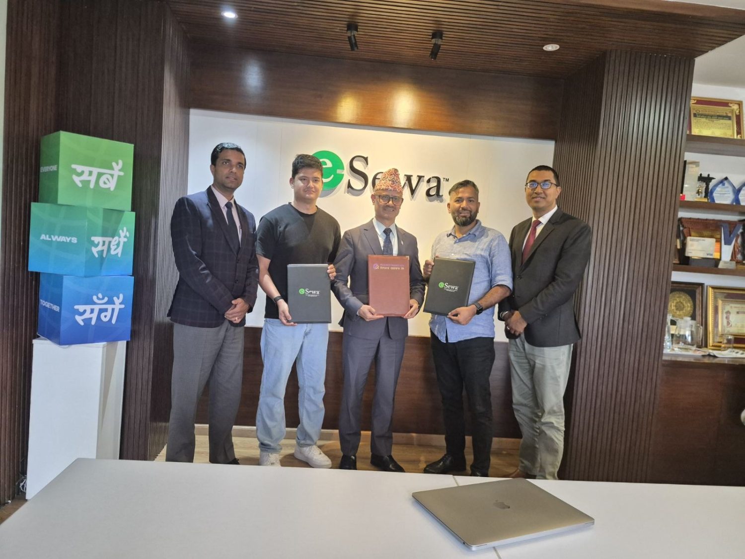इसेवामा ‘बाइ नाउ, पे लेटर’ सेवा, अब किस्ताबन्दीमै विद्युतीय स्कुटर खरिद गर्न सकिने